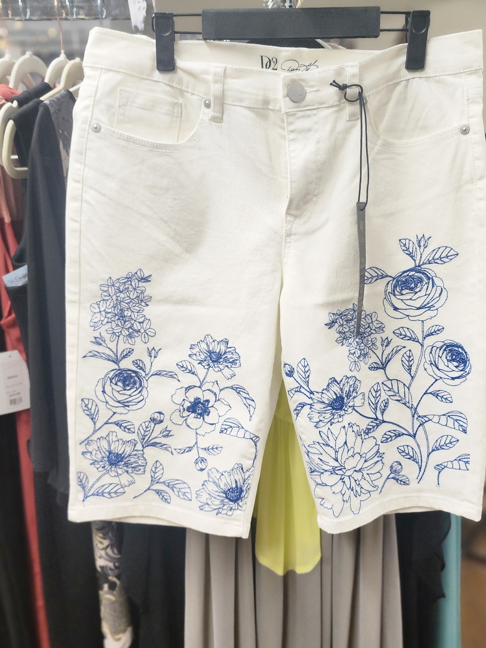 DG2 by Diane Gilman White Shorts with Blue Floral Embroidery